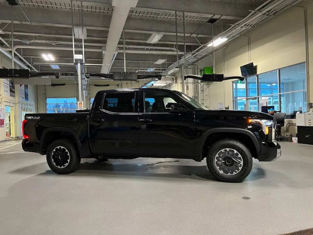 2022 Toyota Tundra TRD Off Road in Black 6